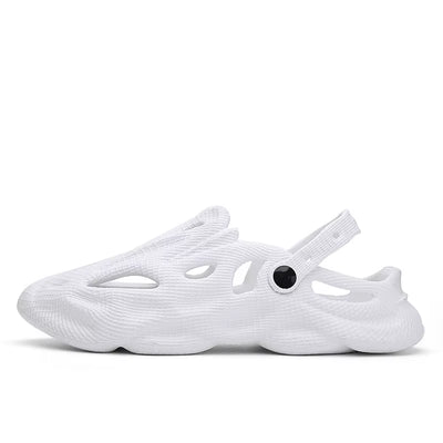 New Hollow Hole Men Shoes Summer Outdoor EVA Beach Slippers Non-Slip Sandals Fashion Soft Cloud Slides House Men Shoes